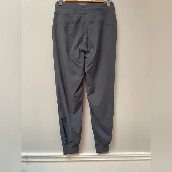 Lululemon dance studio jogger size 6 - Picture 7 of 11